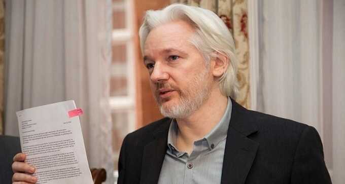 Джулиан Ассанж, основатель WikiLeaks, официально свободен