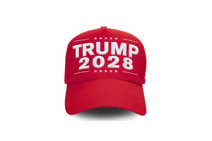 В США начали продавать бейсболки с надписью «Трамп 2028»