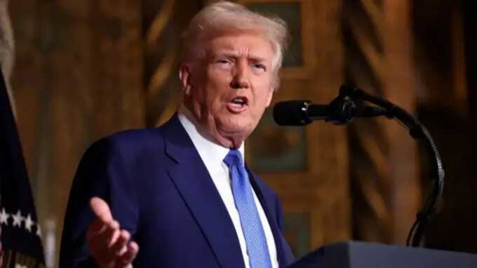 Трамп упрекнул Зеленского за риторику и назвал войну «чужой»